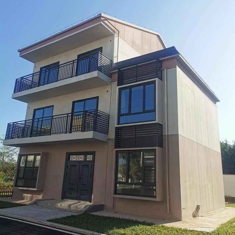 مبنى نموذجي من الخرسانة الجاهزة